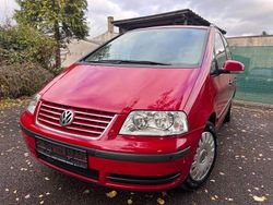 Rot Gebraucht 2010 VW Sharan Trendline Van / Kleinbus | 5.690 € (Superpreis)