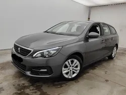 Lackierung platiniumgrau/metall Gebraucht 2019 Peugeot 308 Active Kombi | 10.580 € (Fairer Preis)