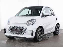 Weiß (white (weiß)) Gebraucht 2024 Smart ForTwo Electric Drive Prime Exclusive Coupé | 21.222 € (Teuer)