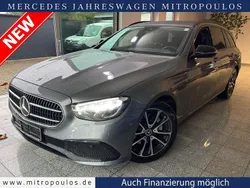 Grau Gebraucht 2023 Mercedes E220 Avantgarde Limousine | 31.950 € (Superpreis)