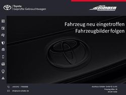 Weiß Gebraucht 2016 Toyota HiLux Comfort Abholung | 24.950 € (Fairer Preis)