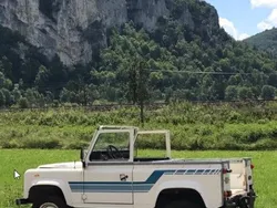 Weiß Gebraucht 1985 Land Rover Defender SUV | 88.000 €