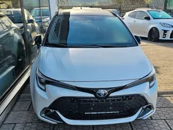 Weiß Gebraucht 2024 Toyota Corolla Kombi | 30.950 € (Fairer Preis)