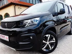 Lack onyx schwarz/typ aussenve Gebraucht 2020 Peugeot Rifter Allure GT-Line Van / Kleinbus | 26.800 € (Etwas zu teuer)