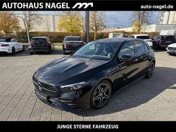 Lack kosmosschwarz (metallic) Gebraucht 2023 Mercedes A180 AMG Limousine | 31.393 € (Etwas zu teuer)