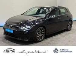 Mondsteingrau Gebraucht 2021 VW Golf VIII R-line Limousine | 25.870 € (Guter Preis)