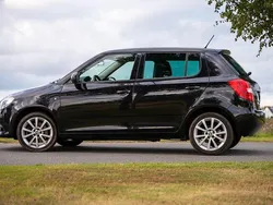 Schwarz Gebraucht 2014 Skoda Fabia Limousine | 4.900 € (Superpreis)