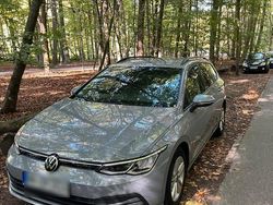 Grau Gebraucht 2021 VW Golf VIII Kombi | 15.200 € (Guter Preis)