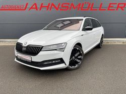 Weiß Gebraucht 2022 Skoda Superb SportLine Kombi | 37.900 € (Teuer)