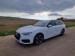 Weiß Gebraucht 2021 Audi A4 Kombi | 21.980 € (Guter Preis)