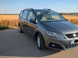 Grau Gebraucht 2012 Seat Alhambra Van / Kleinbus | 8.900 € (Fairer Preis)