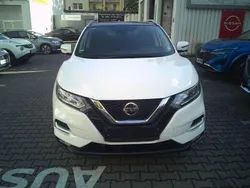 Weiß Gebraucht 2021 Nissan Qashqai Zama SUV | 17.690 € (Guter Preis)