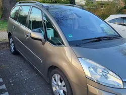 Braun Gebraucht 2012 Citroën C4 Picasso Tendance Van / Kleinbus | 3.000 € (Fairer Preis)