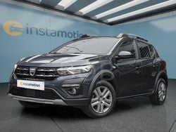 Grau Gebraucht 2022 Dacia Sandero Stepway Kleinwagen | 15.949 € (Etwas zu teuer)