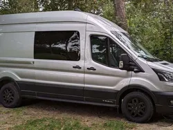 Silber Gebraucht 2022 Ford Transit Basis Van / Kleinbus | 36.000 € (Etwas zu teuer)