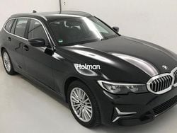 Schwarz Gebraucht 2020 BMW 330 Luxury Line Kombi | 25.157 € (Superpreis)