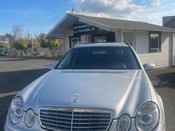 Grau Gebraucht 2003 Mercedes E270 Kombi | 3.999 € (Fairer Preis)