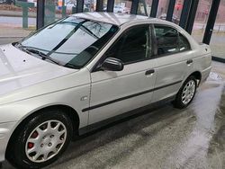 Silber Gebraucht 2000 Honda Accord Limousine | 3.500 € (Etwas zu teuer)