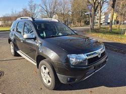 Perlmuttschwarz Gebraucht 2012 Dacia Duster Prestige SUV | 7.400 € (Fairer Preis)
