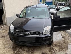 Schwarz Gebraucht 2005 Ford Fusion Kleinwagen | 800 € (Guter Preis)