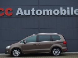 Braun Gebraucht 2011 VW Sharan Highline Van / Kleinbus | 8.880 € (Guter Preis)