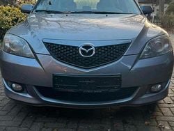 Grau Gebraucht 2005 Mazda 3 Limousine | 2.900 € (Guter Preis)