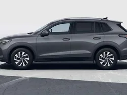 Delfingrau metallic Neu 2025 VW Tiguan SUV | 37.504 € (Superpreis)
