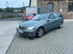 Andere farben Gebraucht 2006 Mercedes C220 Kombi | 2.900 € (Teuer)