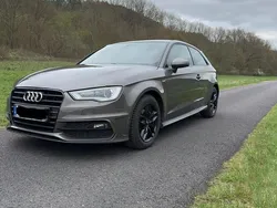 Braun Gebraucht 2014 Audi A3 Kombi | 13.500 € (Etwas zu teuer)
