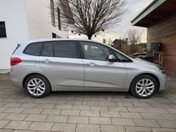 Grau Gebraucht 2016 BMW 216 Van / Kleinbus | 8.990 € (Guter Preis)