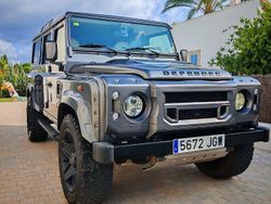Schwarz Gebraucht 2014 Land Rover Defender SE SUV | 79.900 €