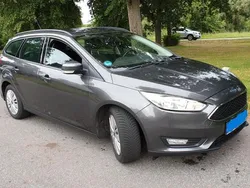 Grau Gebraucht 2016 Ford Focus Trend Kombi | 7.700 € (Guter Preis)