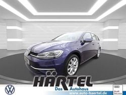 Atlantik blue, metallic Gebraucht 2020 VW Golf VII Highline Kombi | 21.600 € (Fairer Preis)