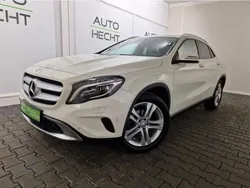 Weiß Gebraucht 2015 Mercedes GLA200 Urban SUV | 17.900 € (Guter Preis)