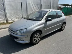 Grau Gebraucht 2005 Peugeot 206 Quiksilver | 850 € (Guter Preis)