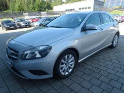 Silber Gebraucht 2015 Mercedes A180 Limousine | 12.990 € (Fairer Preis)