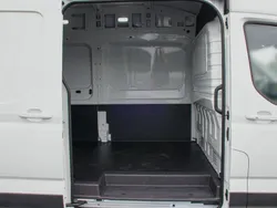 Weiß Gebraucht 2024 Maxus eDeliver 9 Van | 38.899 €