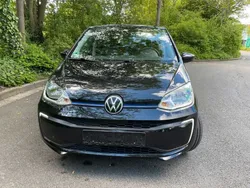 Schwarz Gebraucht 2022 VW e-up! Style Kleinwagen | 16.300 € (Fairer Preis)