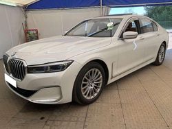 Weiß Gebraucht 2020 BMW 740 Limousine | 47.999 € (Teuer)