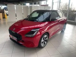Burning red pearl Neu 2025 Suzuki Swift Comfort+ Kleinwagen | 20.590 €