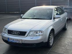 Grau Gebraucht 1999 Audi A6 Limousine | 2.990 € (Fairer Preis)
