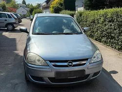 Gebraucht 2005 Opel Corsa Kleinwagen | 1.300 €