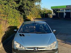 Blau Gebraucht 2003 Peugeot 206 CC Cabrio | 2.350 € (Fairer Preis)
