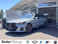 Grau Gebraucht 2025 BMW i5 M Sport Limousine | 82.699 €