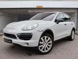Tiefschwarzmetallic Gebraucht 2012 Porsche Cayenne SUV | 17.200 € (Fairer Preis)