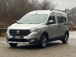 Grau Gebraucht 2016 Dacia Dokker Stepway Van / Kleinbus | 9.340 € (Guter Preis)