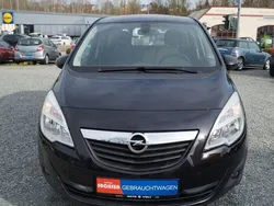 Schwarz Gebraucht 2010 Opel Meriva Edition Van / Kleinbus | 4.790 € (Fairer Preis)