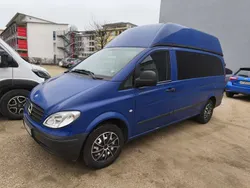 Blau Gebraucht 2006 Mercedes Vito Van / Kleinbus | 10.600 €