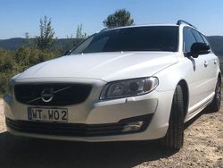 Weiß Gebraucht 2015 Volvo V70 Linje Svart Kombi | 12.750 € (Fairer Preis)