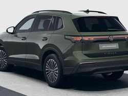 Cipressinogrün metallic cipressinogrün metallic Neu 2025 VW Tiguan Comfortline SUV | 40.824 € (Superpreis)